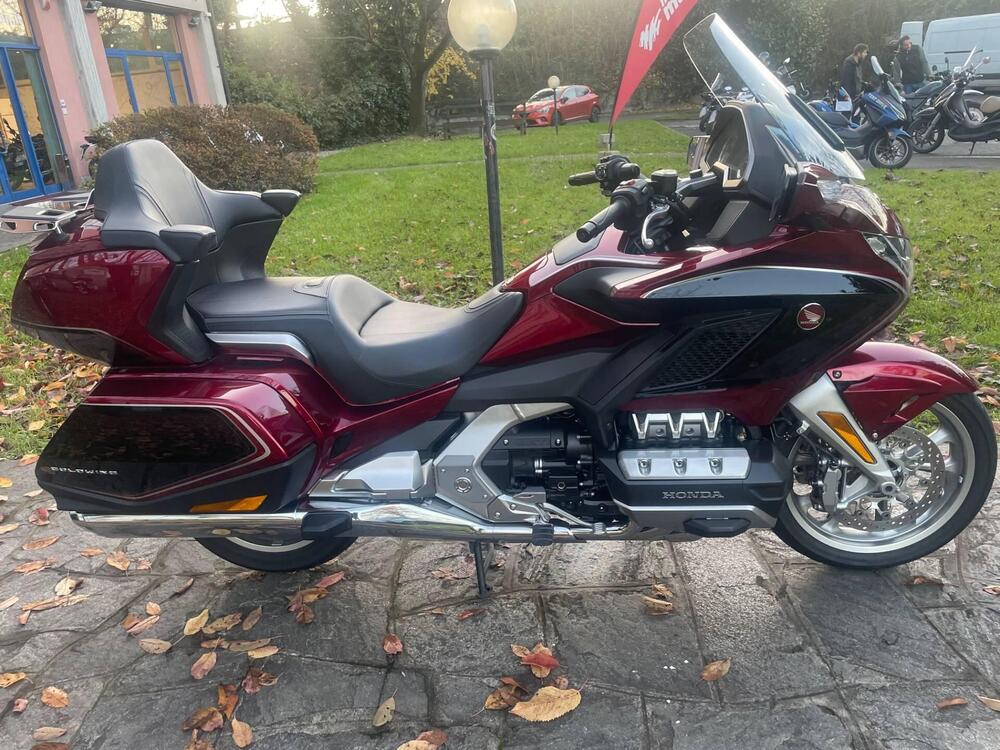 Honda GL 1800 Gold Wing DCT Tour (2020) (3)