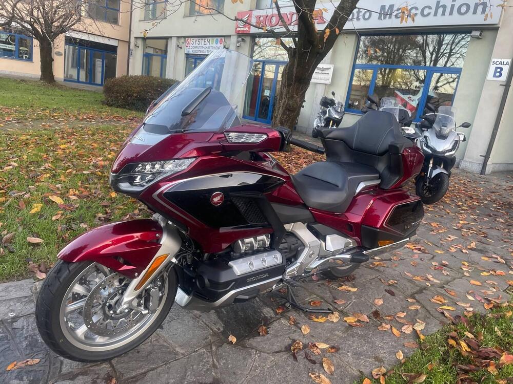 Honda GL 1800 Gold Wing DCT Tour (2020) (5)