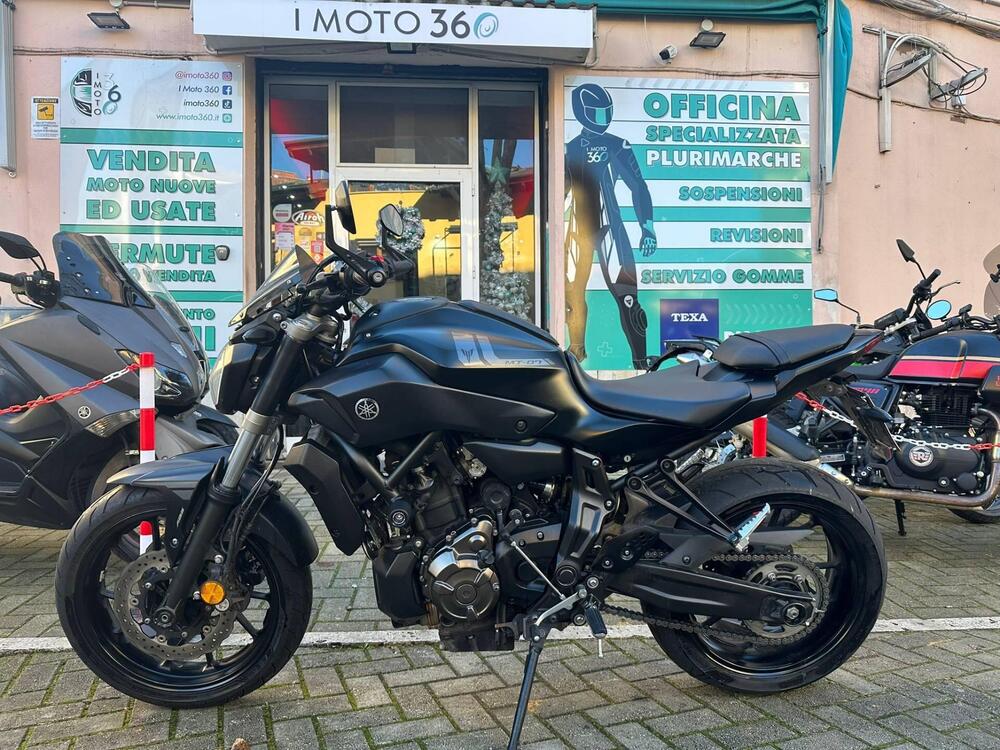 Yamaha MT-07 (2017 - 18) (5)