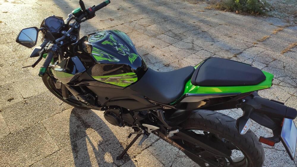 Kawasaki Z 400 (2023) (4)