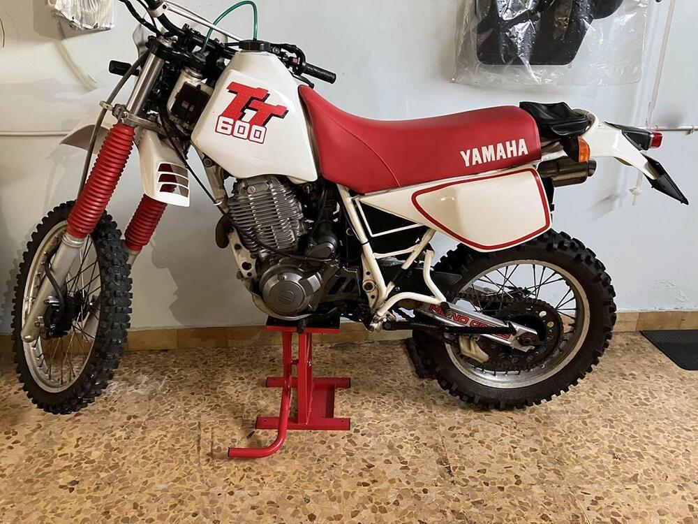 Yamaha TT 600 (1985 - 93) (2)