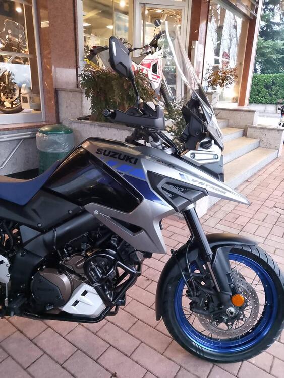 Suzuki V-Strom 1050XT (2020 - 23) (3)