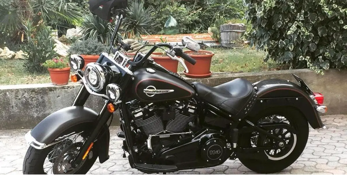 Harley-Davidson 114 Heritage Classic (2018 - 20) - FLHCS
