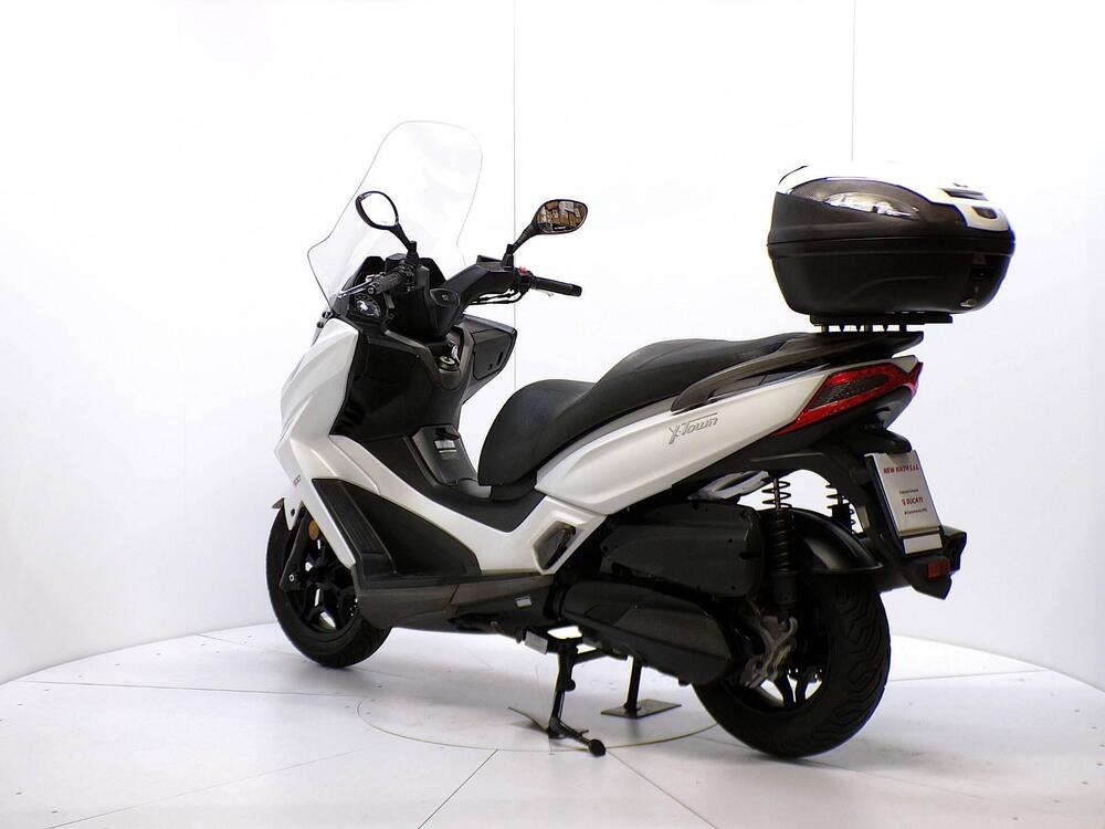 Kymco X-Town 300i ABS (2016 - 20) (5)