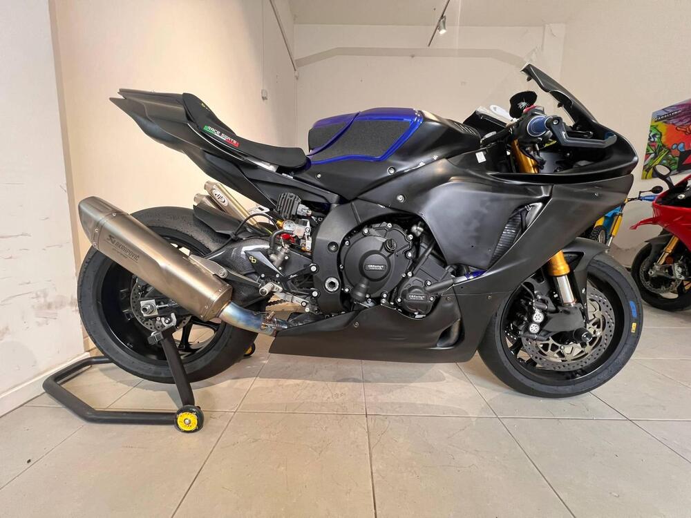 Yamaha YZF R1 (2020 - 24)