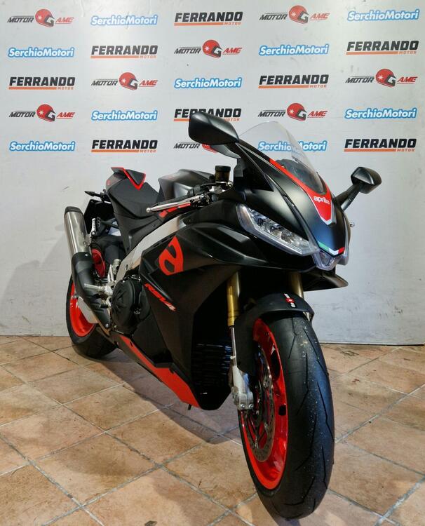 Aprilia RSV4 1100 (2021 - 24) (4)