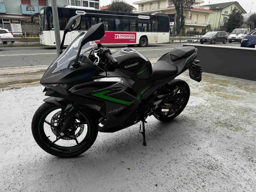 Kawasaki Ninja 500 (2024 - 25)