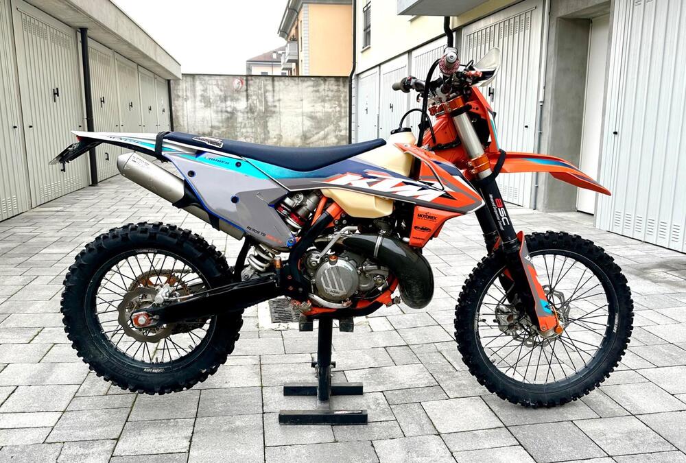 KTM 250 EXC TPI Six Days (2018) (2)