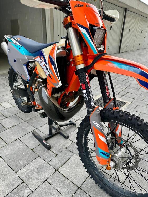 KTM 250 EXC TPI Six Days (2018) (3)