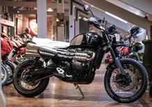 All’asta la Triumph Scrambler 1200 di 007 autografata da Daniel Craig 