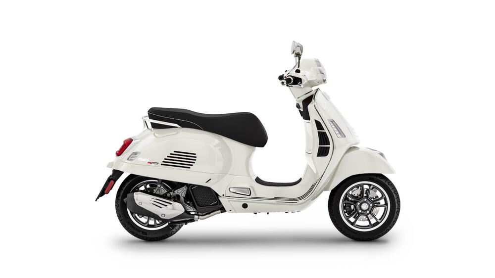 Vespa GTS 125 (2021 - 25)