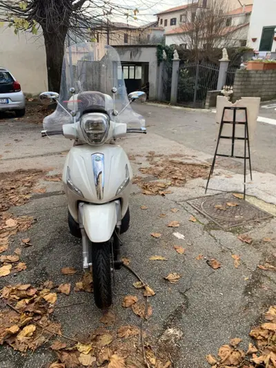 Piaggio Beverly 300 i.e. (2010 - 16) usata