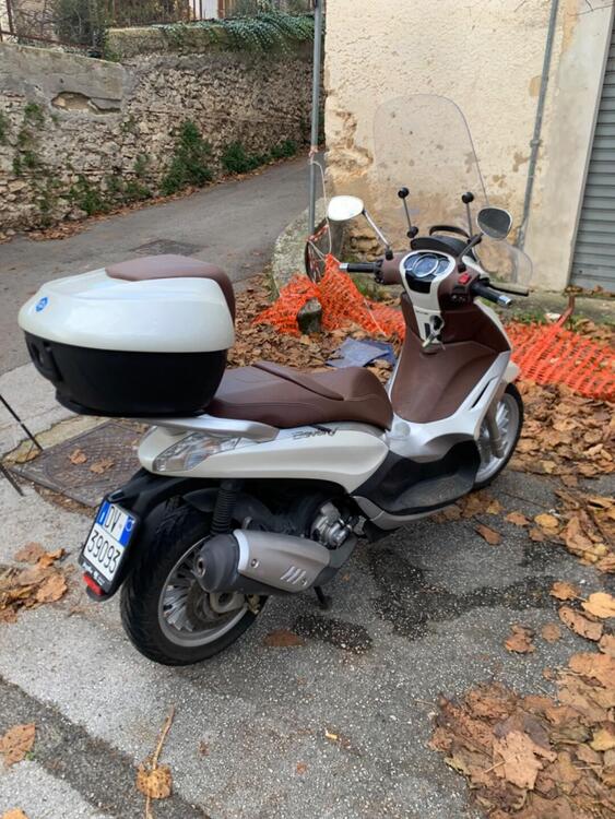 Piaggio Beverly 300 i.e. (2010 - 16) (4)