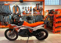 KTM 890 Adventure R (2025) nuova