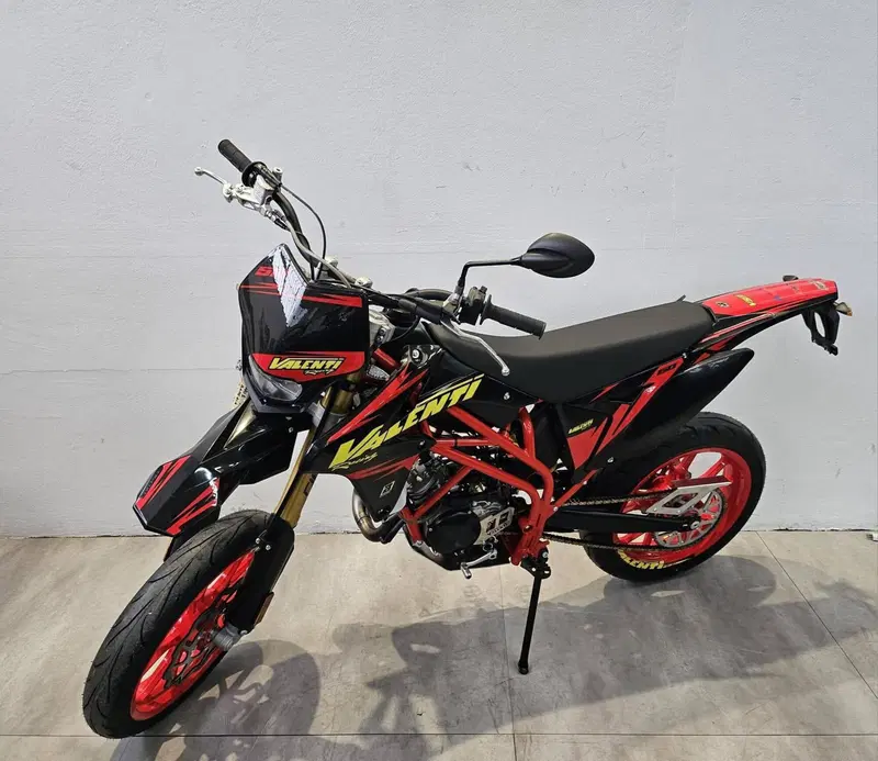 Valenti Racing N01 50 (2023 - 26) (2)