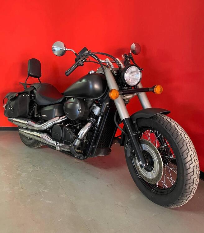 Honda Shadow 750 (2012) (2)