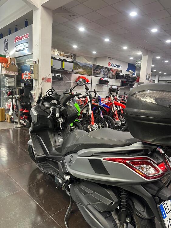 Kymco Downtown 350i ABS (2016 - 20) (4)