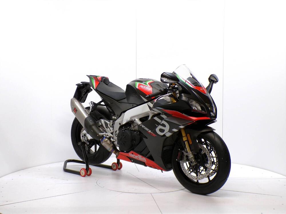 Aprilia RSV4 1100 Factory (2020) (2)