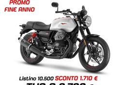 Moto Guzzi V7 Stone Ten (2024) nuova