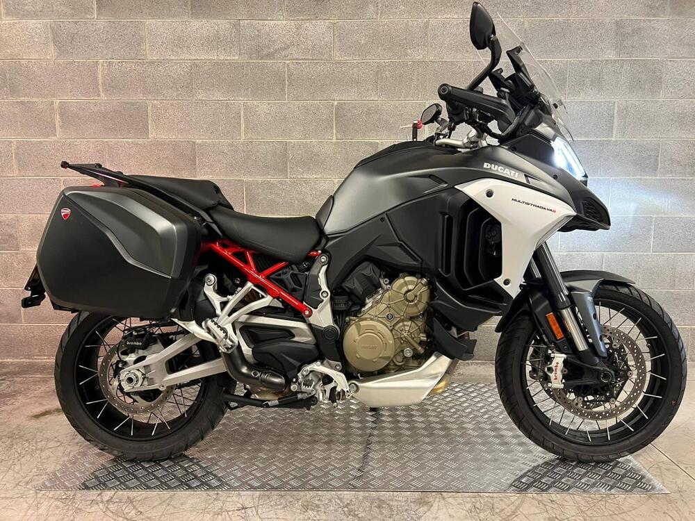 Ducati Multistrada V4 S Grand Tour (2024) (3)