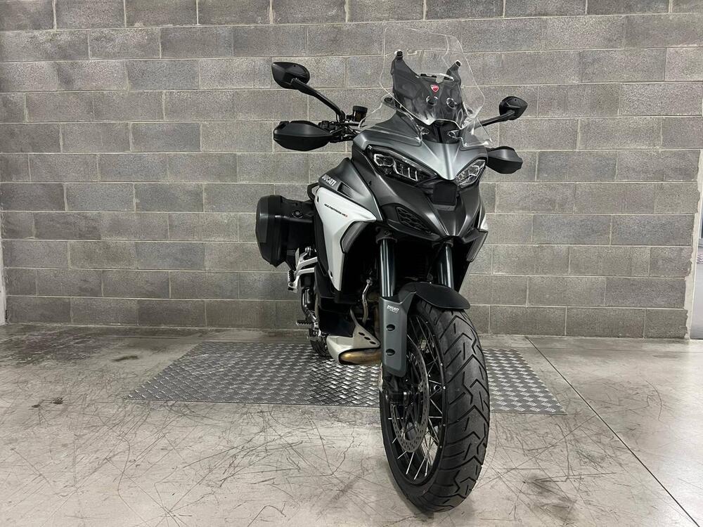 Ducati Multistrada V4 S Grand Tour (2024) (4)