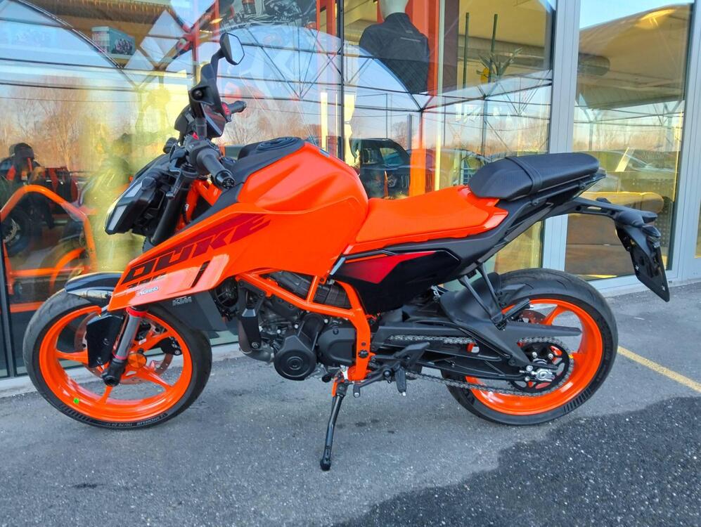 KTM 390 Duke (2024 - 25) (3)