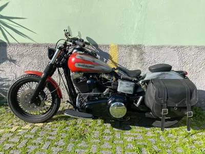 Harley-Davidson 1584 Super Glide Custom (2007) - FXDC usata