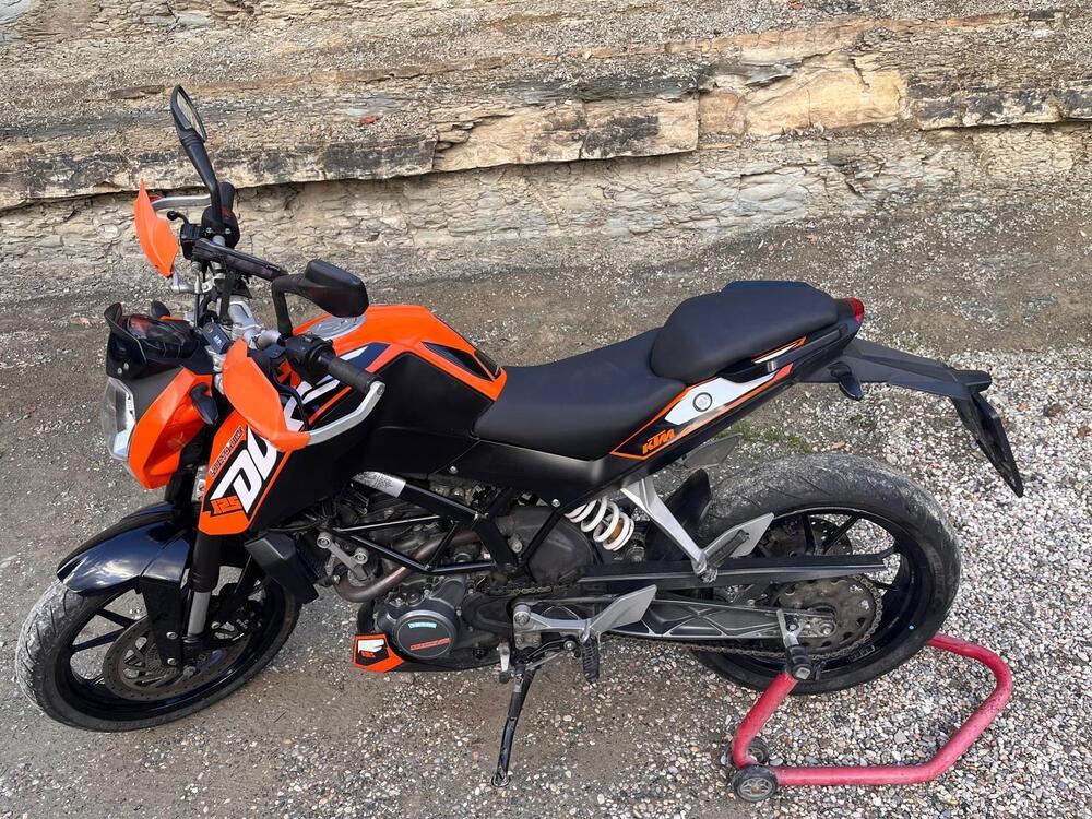 KTM 125 Duke ABS (2013 - 16) (2)