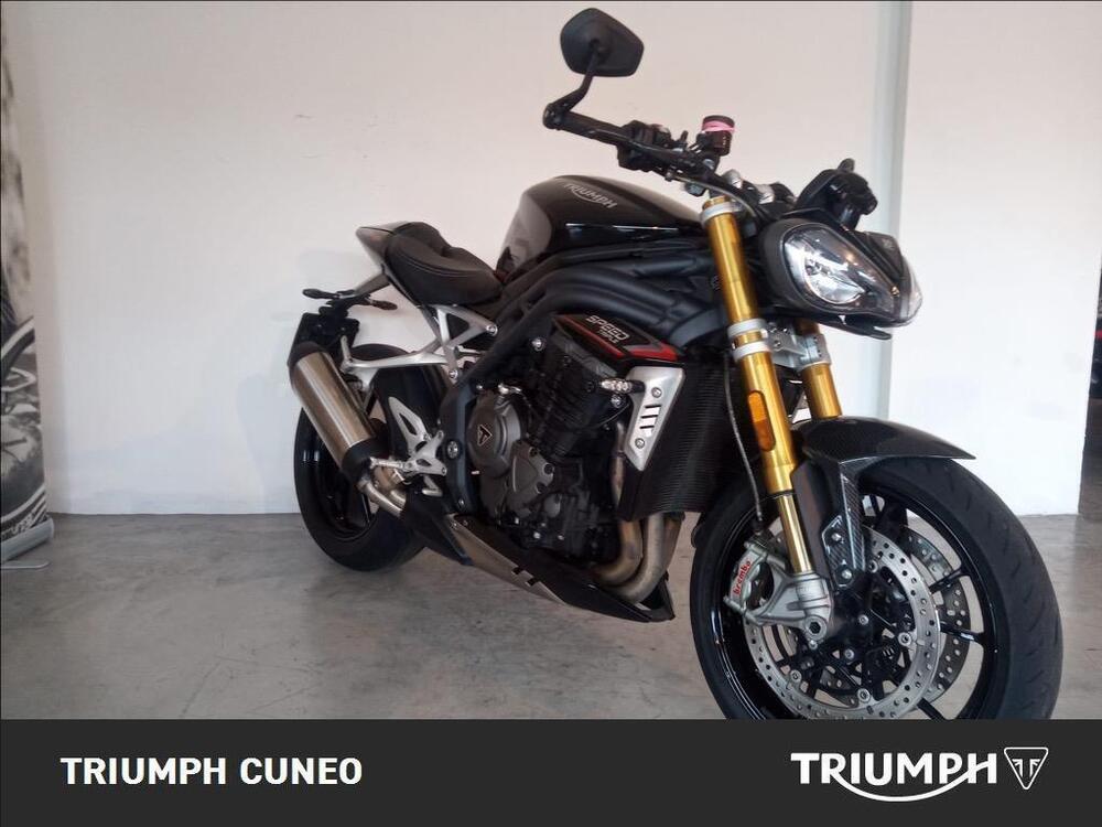 Triumph Speed Triple 1200 RS (2021 - 24) (4)