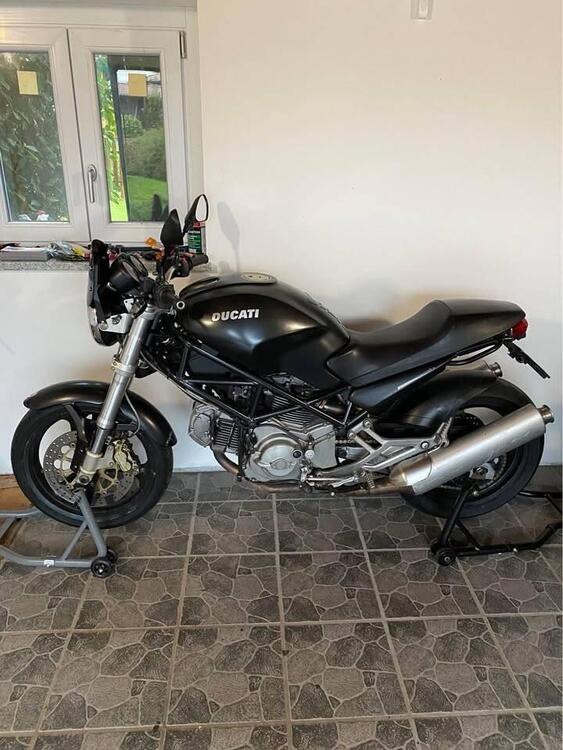 Ducati Monster 620 I.E. Dark (2002) (4)