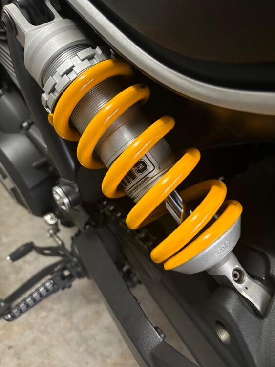 Ducati Scrambler 800 Icon (2015 - 16)