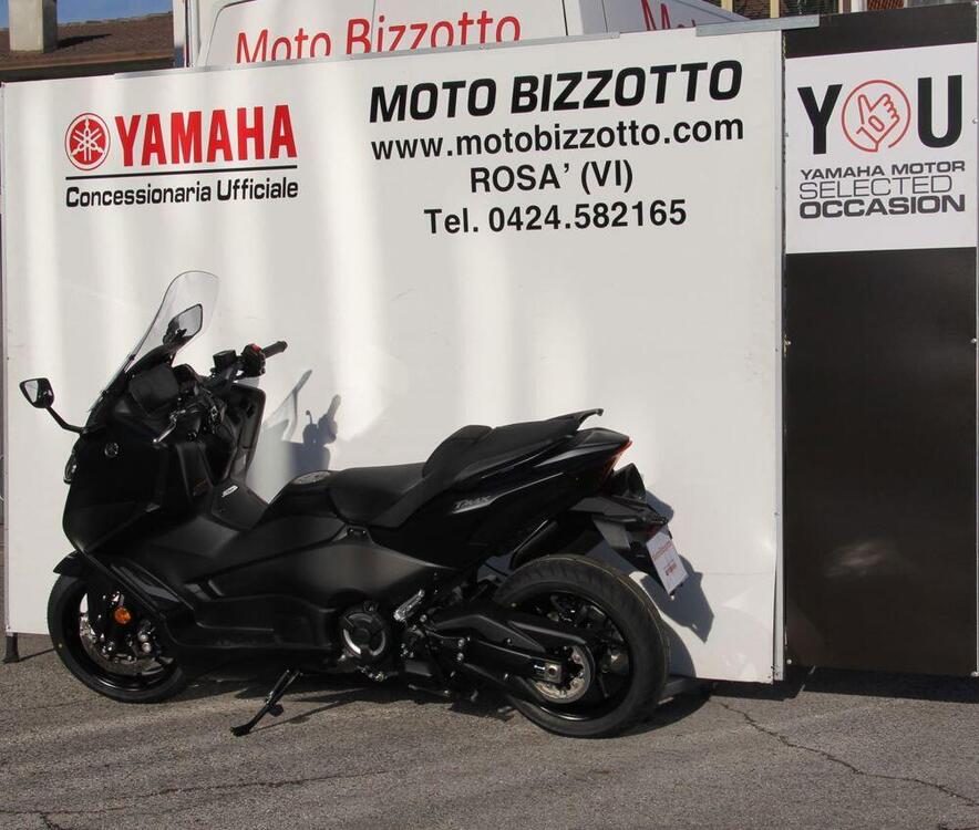 Yamaha T-Max 560 (2022 - 24) (5)