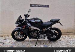 Aprilia Tuono 660 Factory (2022 - 24) usata