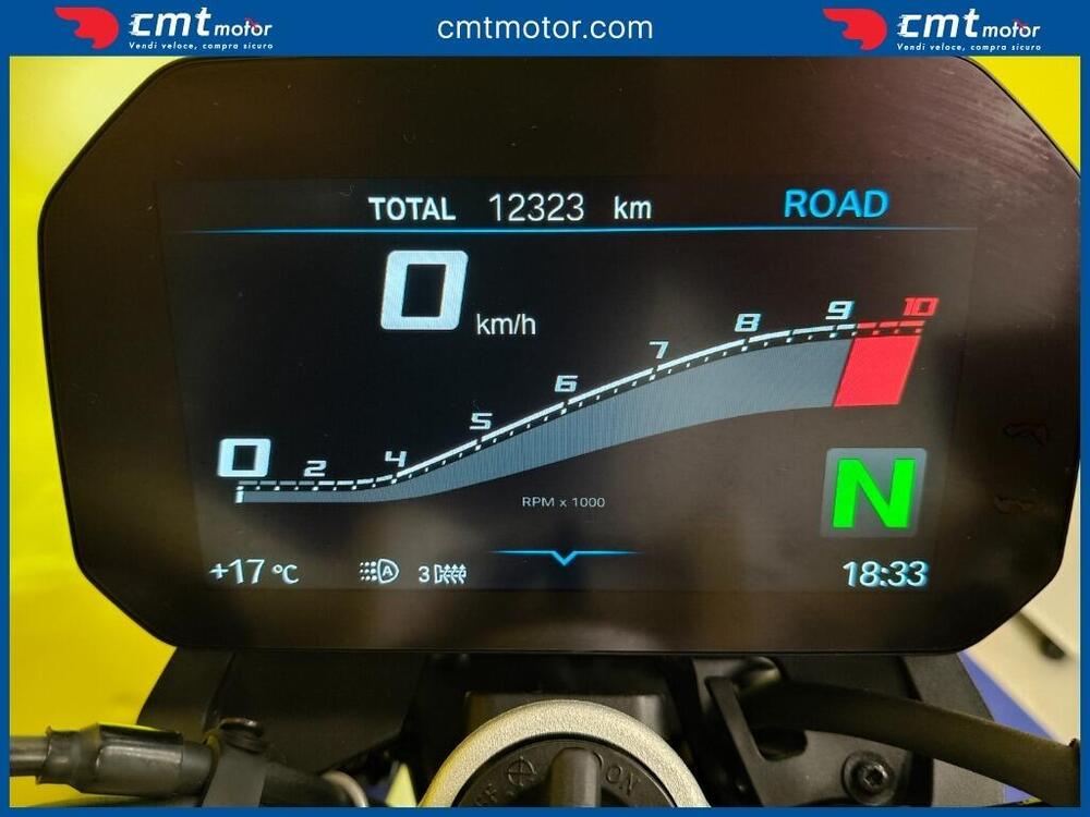 Bmw F 900 R (2021 - 24) (4)