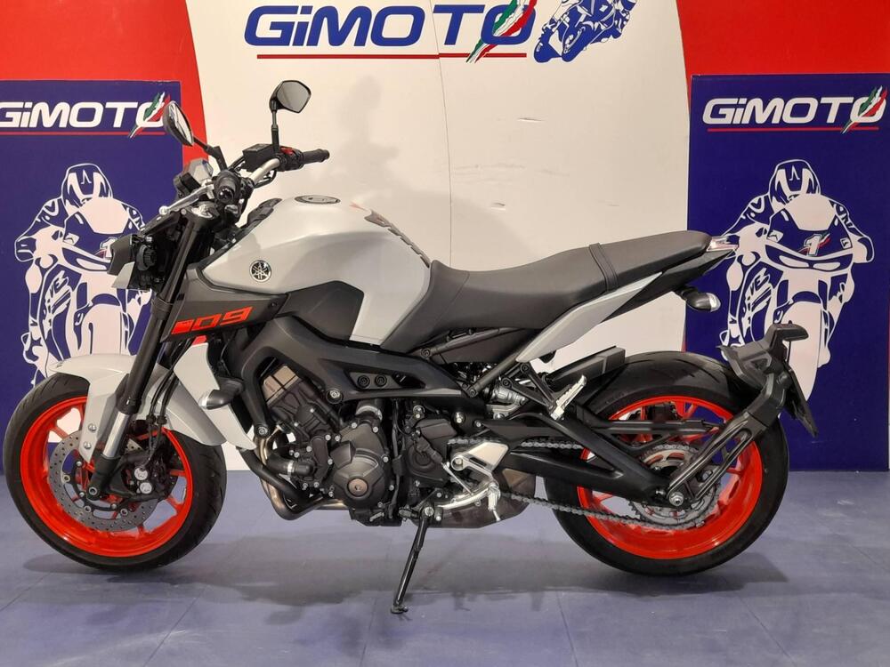 Yamaha MT-09 (2017 - 20) (4)