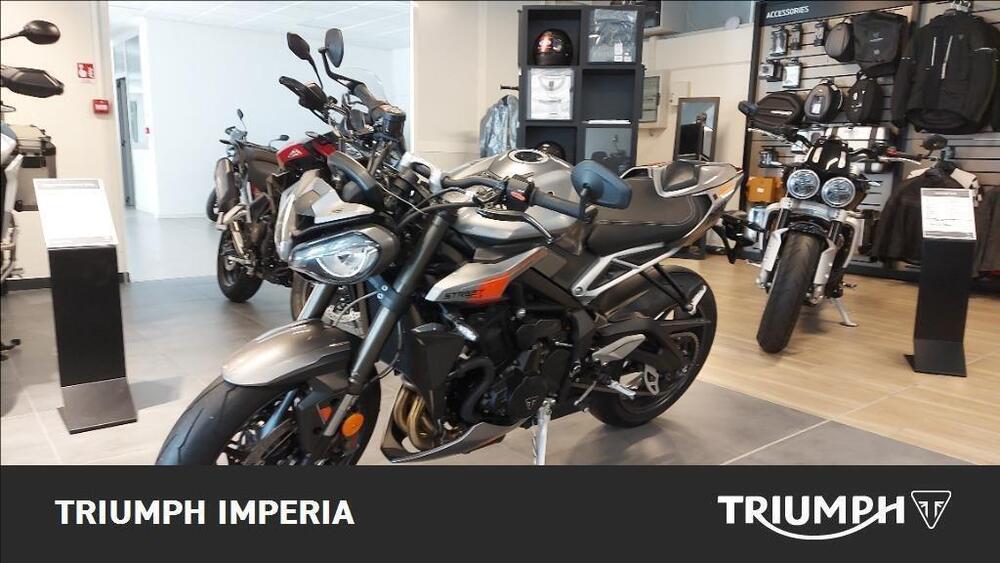 Triumph Street Triple 765 RS (2023 - 24) (2)