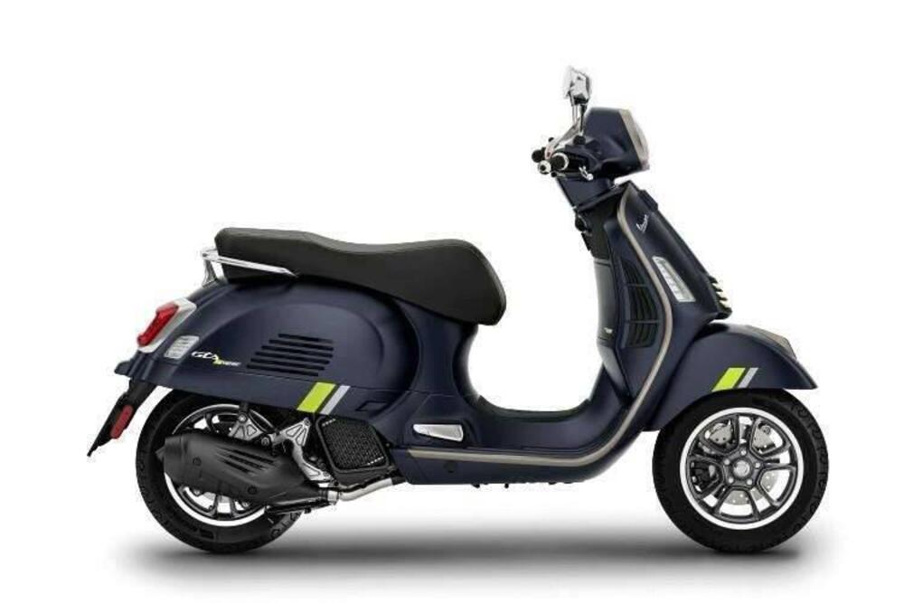 Vespa GTS 300 Super Tech (2023 - 24)