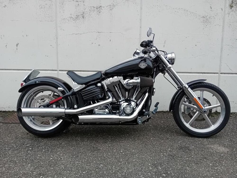 Harley-Davidson 1584 Rocker C (2009 - 11) - FXCWC