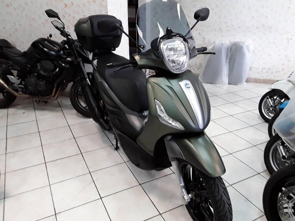 Piaggio Beverly 350 S ABS (2019 - 20) (4)