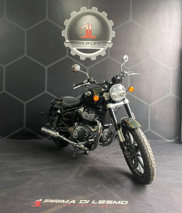 Royal Enfield Super Meteor 650 (2023 - 24) (3)