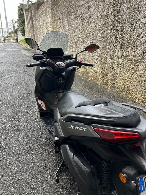 Yamaha X-Max 300 (2021 - 24) (5)