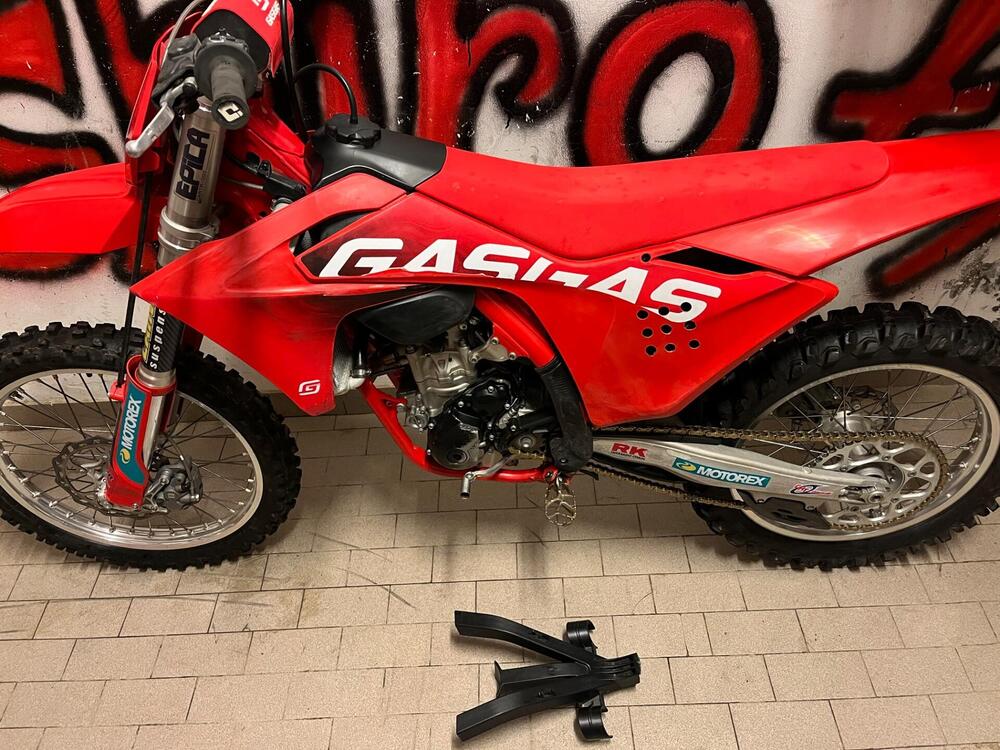 GASGAS MC 250 F (2024) (2)