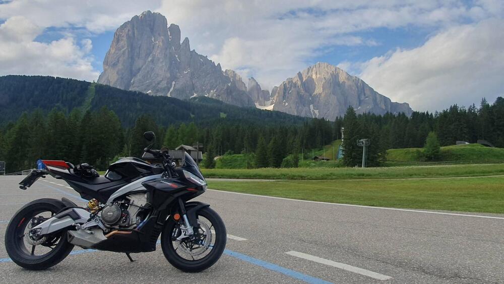 Aprilia Tuono 660 Factory (2022 - 24) (3)