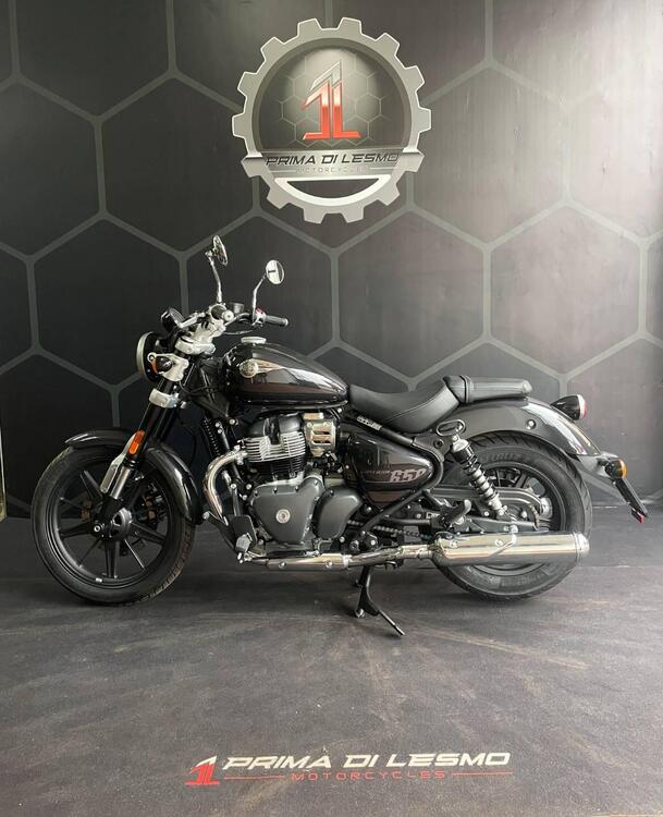 Royal Enfield Super Meteor 650 (2023 - 24) (4)