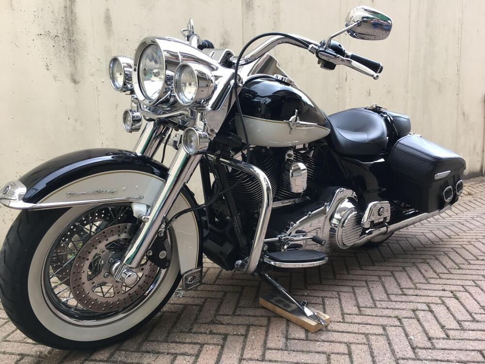 Harley-Davidson 103 Road King Classic (2013 - 16) - FLHRC (4)