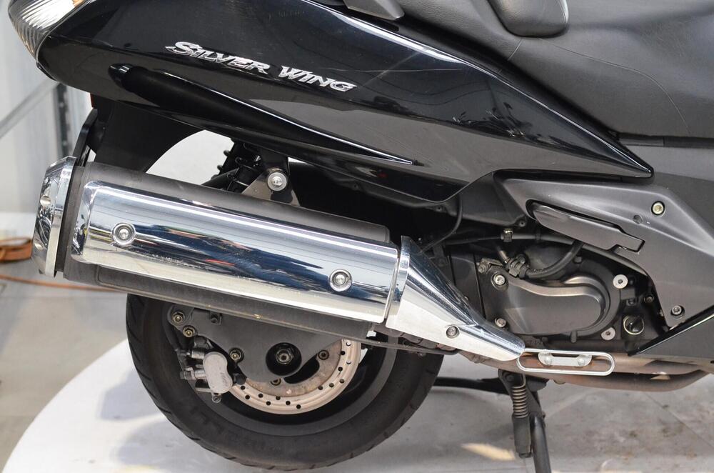 Honda Silver Wing 400 (2006 - 09) (2)