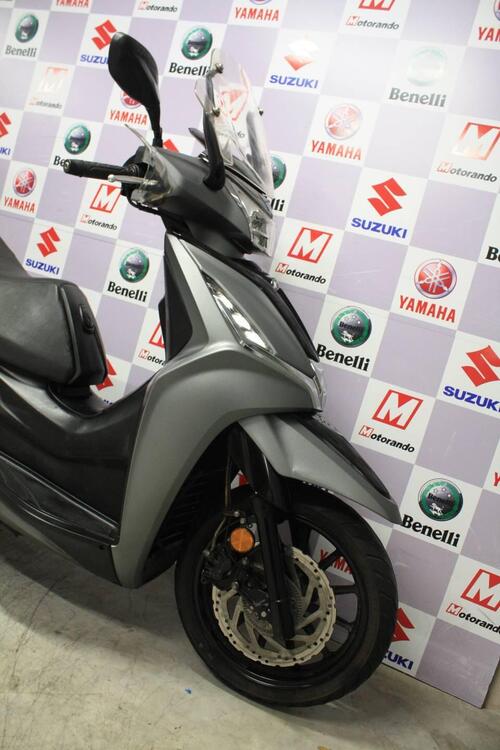 Kymco Agility 300i (2021 - 24) (3)