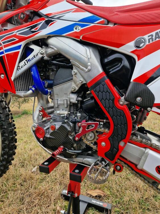 Honda CRF 250 R (2017) (5)