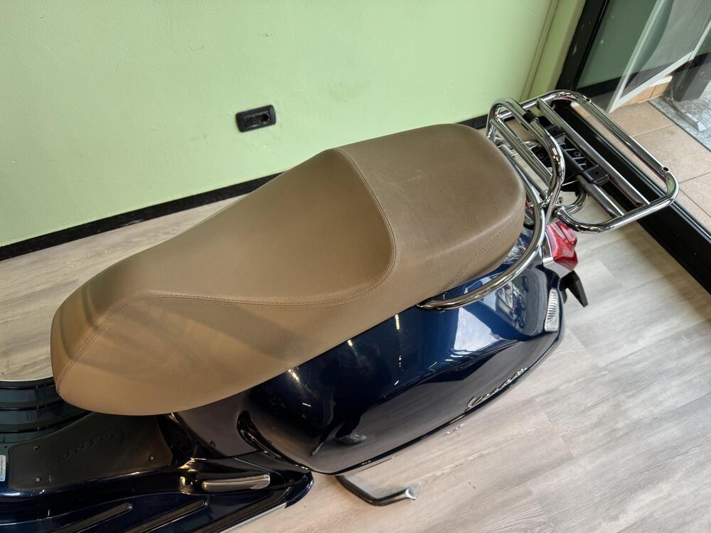 Vespa GTS 300 ABS (2014 - 16) (4)