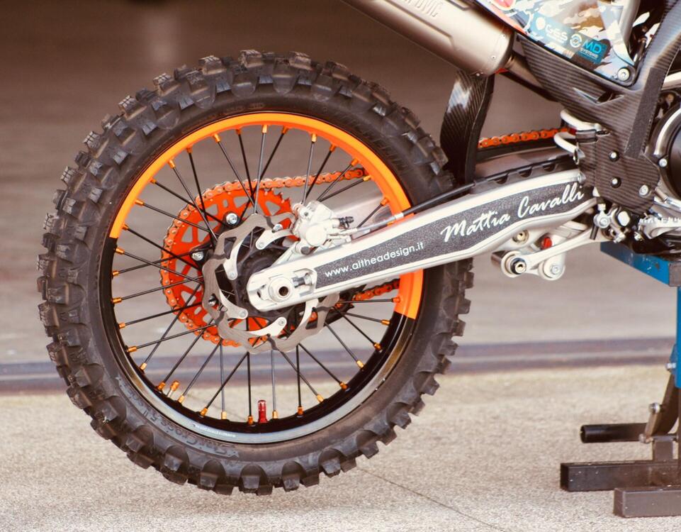 KTM 250 SX (2023) (2)